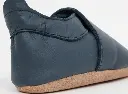 00000-01-NavySimpleShoe-3.webp