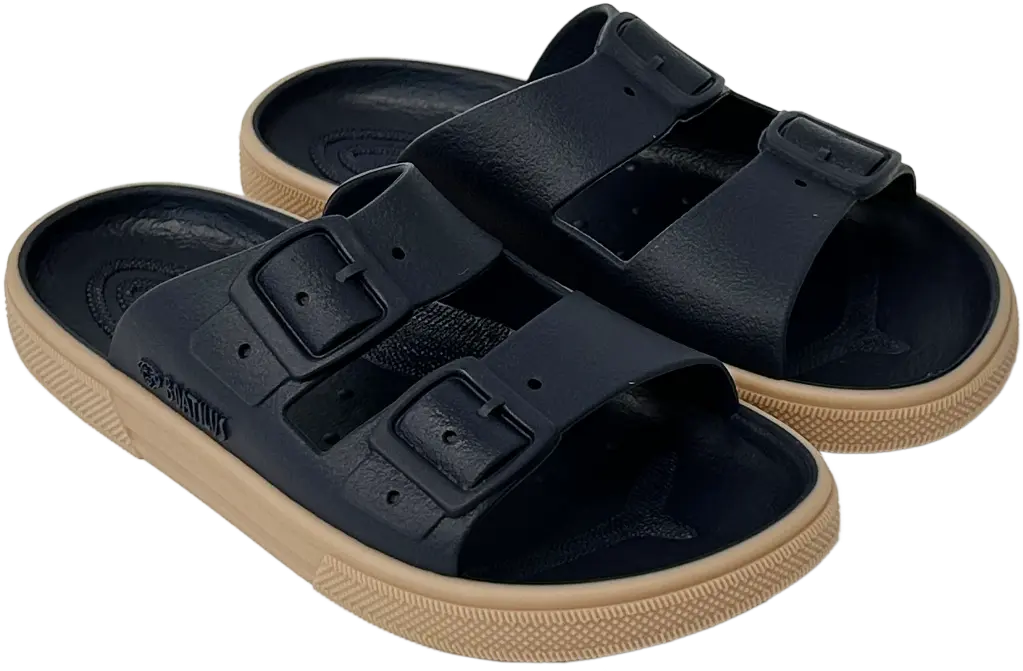 ROCKSY var.01B NavyBeige_PT02.webp