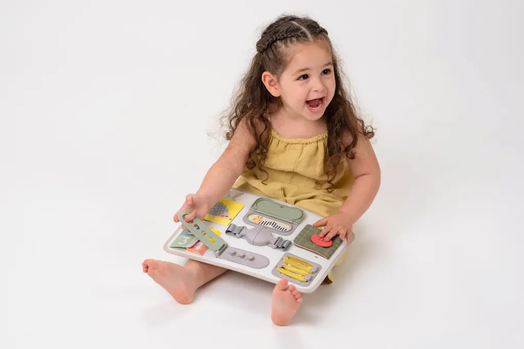 pull snap strap.webp