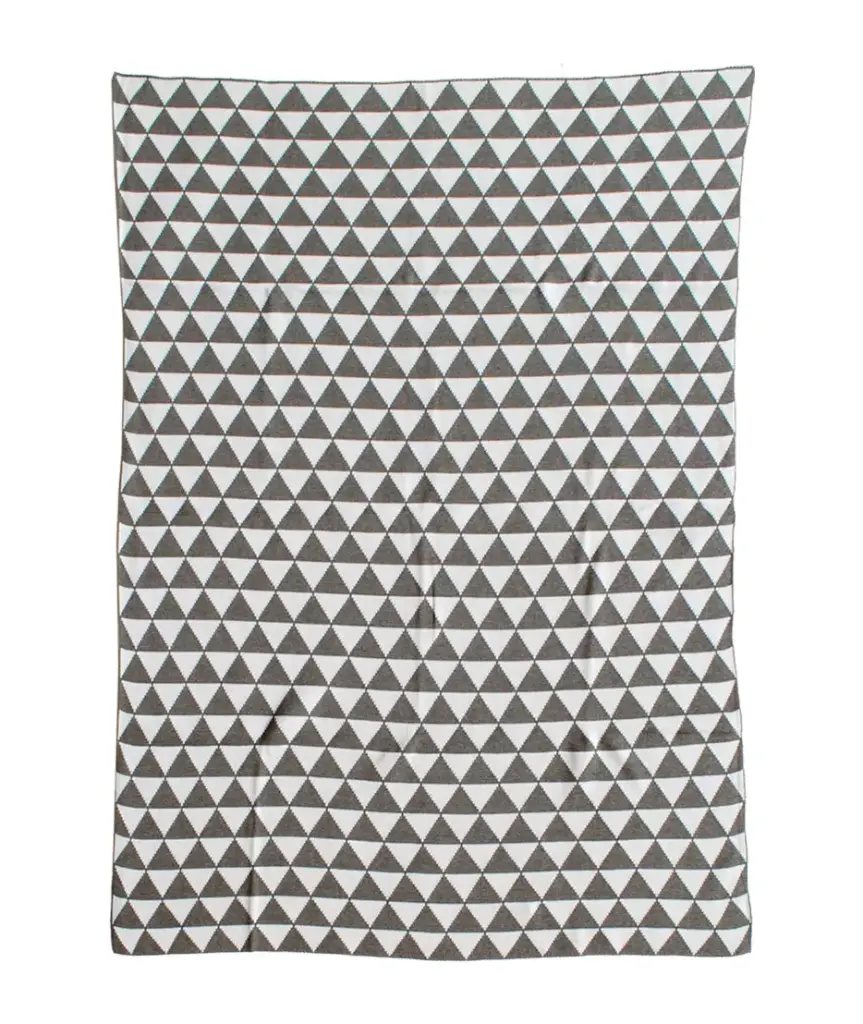 Deken Gebreid 75x100cm Triangel | Grijs