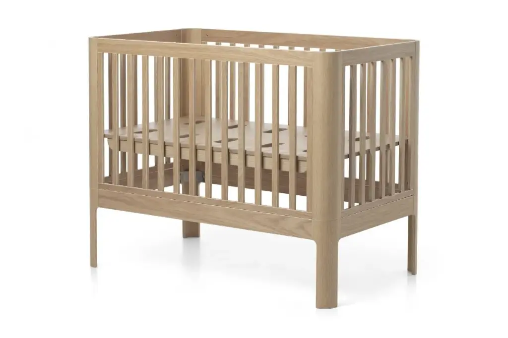 Lit bébé 70x120cm Nova Oak | Marron