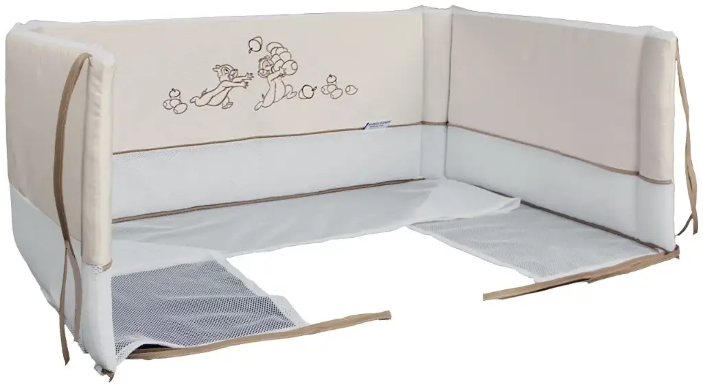 Cot bumper with Safety Vent Chip & Dale | Ecru